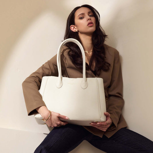 Honoré Cloe Midi cream calfskin leather handbag - - Isabel Bernard
