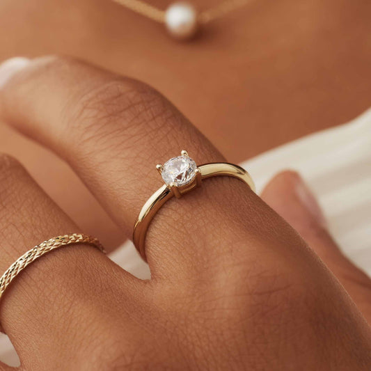 Le Marais Soleil 14 karat gold ring with zirconia stone - - Isabel Bernard