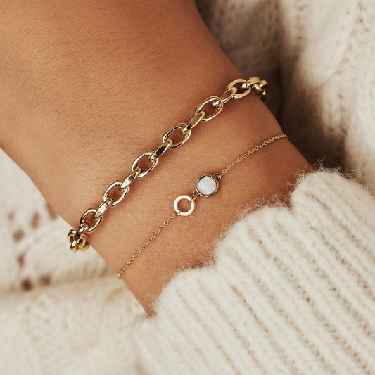 Belleville Nova 14 karat gold bracelet with mother of pearl - - Isabel Bernard