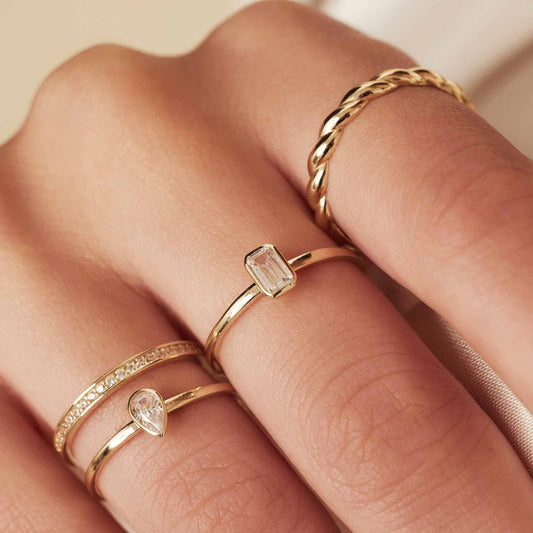 Baguette Genevieve 14 karat gold ring with white zirconia - - Isabel Bernard
