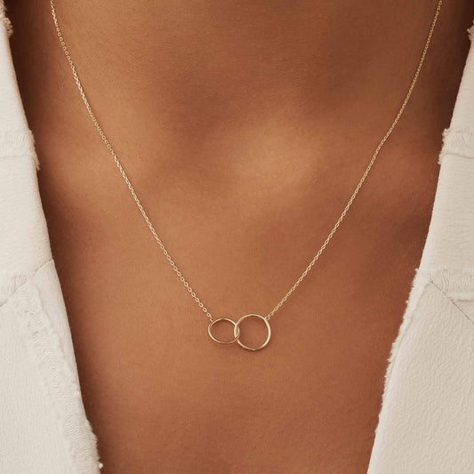Le Marais Loulou 14 karat gold necklace with two rings - - Isabel Bernard
