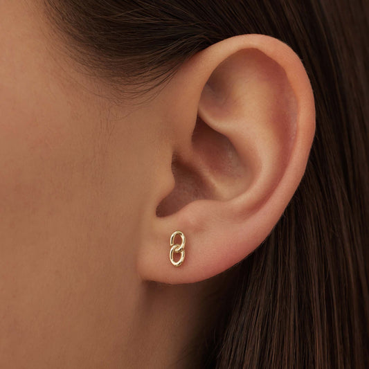Le Marais Règine 14 karat gold ear studs with chains - - Isabel Bernard