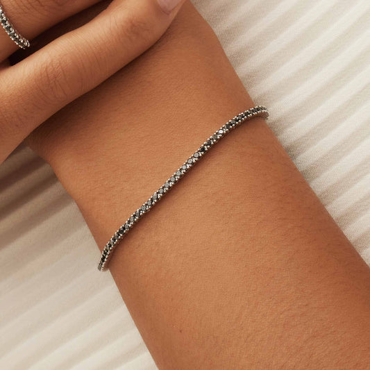 De la Paix Cecile 14 karat white gold tennis bracelet with black diamond 1.47 carat - - Isabel Bernard