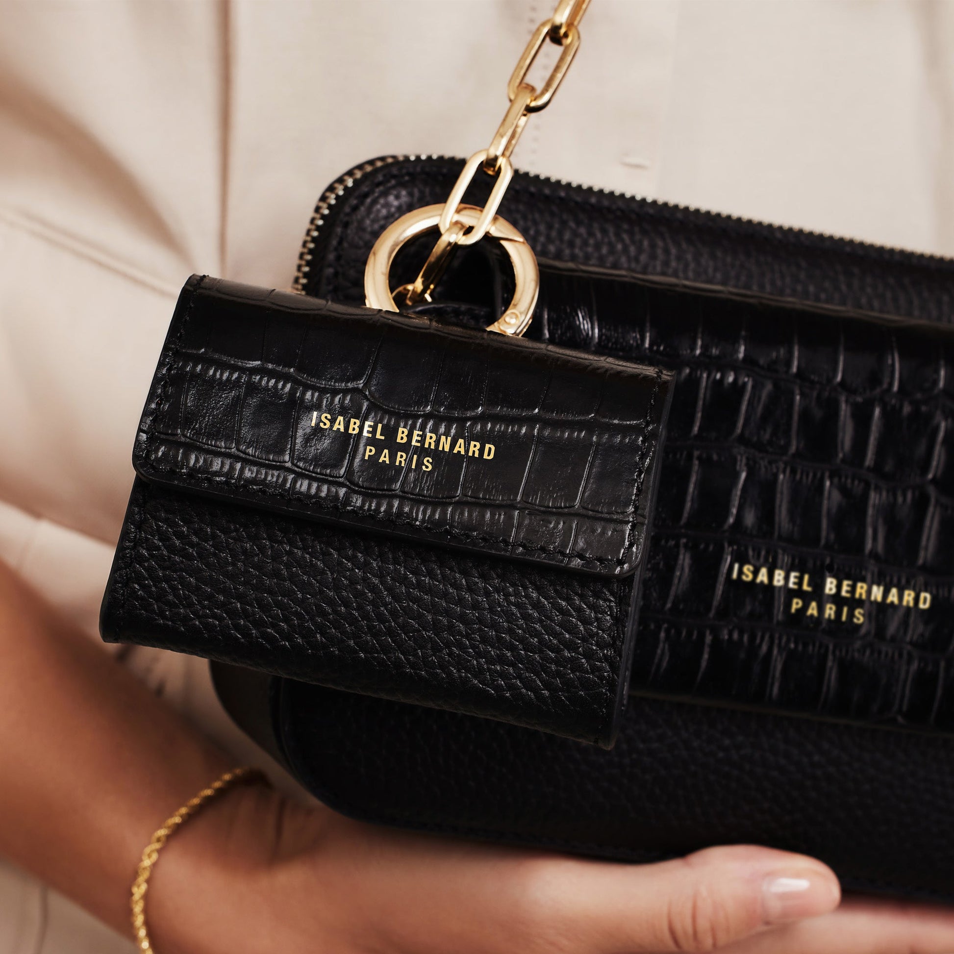 Femme Forte Amélie black calfskin leather crossbody bag -  - Isabel Bernard