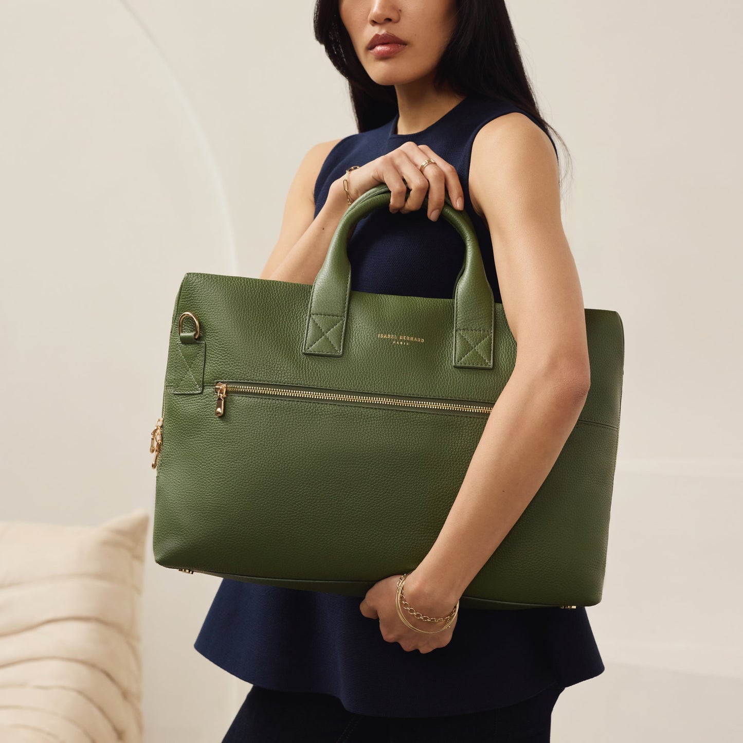 Honoré Anique green calfskin leather handbag with 16.4 inch laptop compartment - - Isabel Bernard
