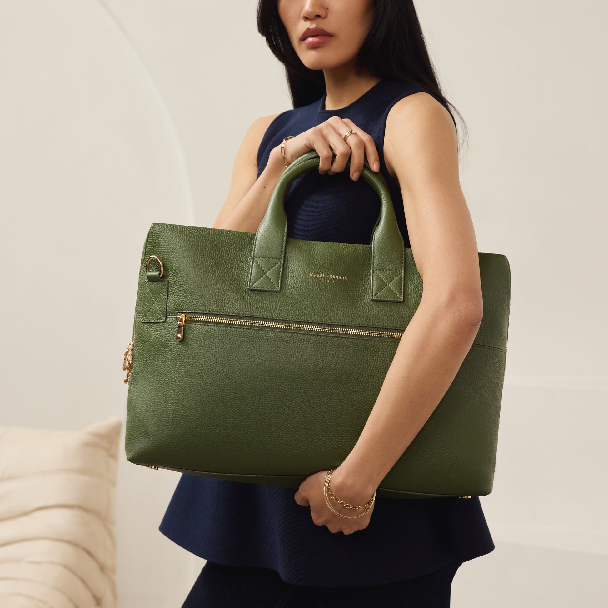 Honoré Anique green calfskin leather handbag with 16.4 inch laptop compartment - - Isabel Bernard