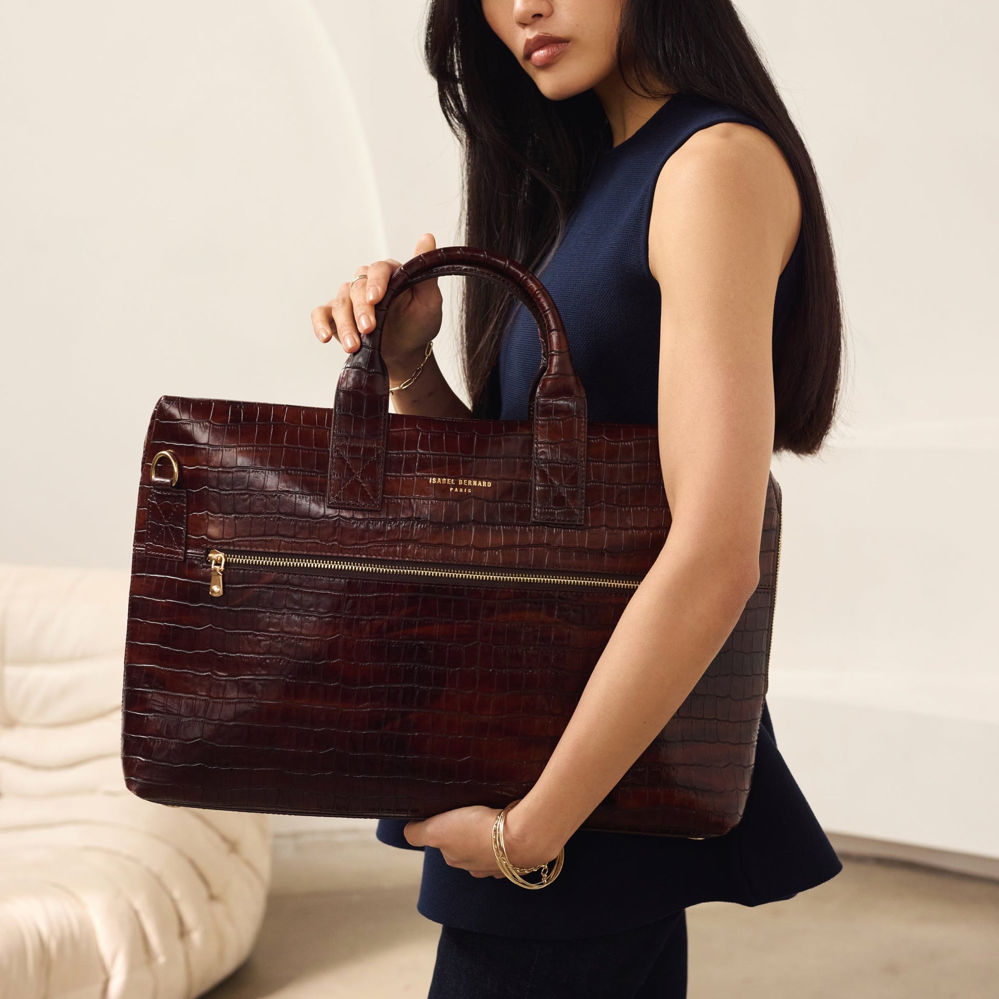 Honoré Anique croco brown calfskin leather handbag with 16.4 inch laptop compartment - - Isabel Bernard