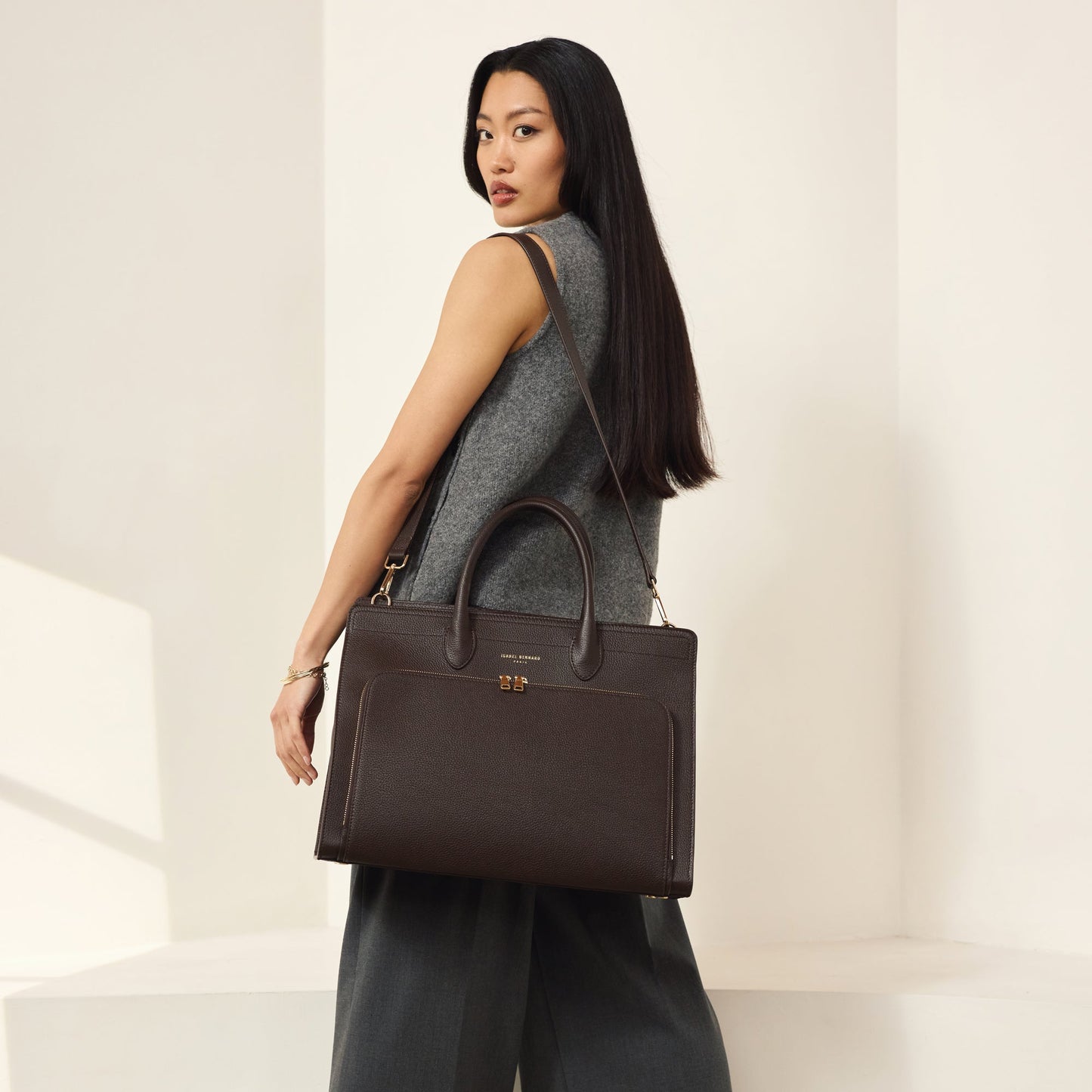 Honoré Nadine brown calfskin leather handbag with laptop compartment - - Isabel Bernard