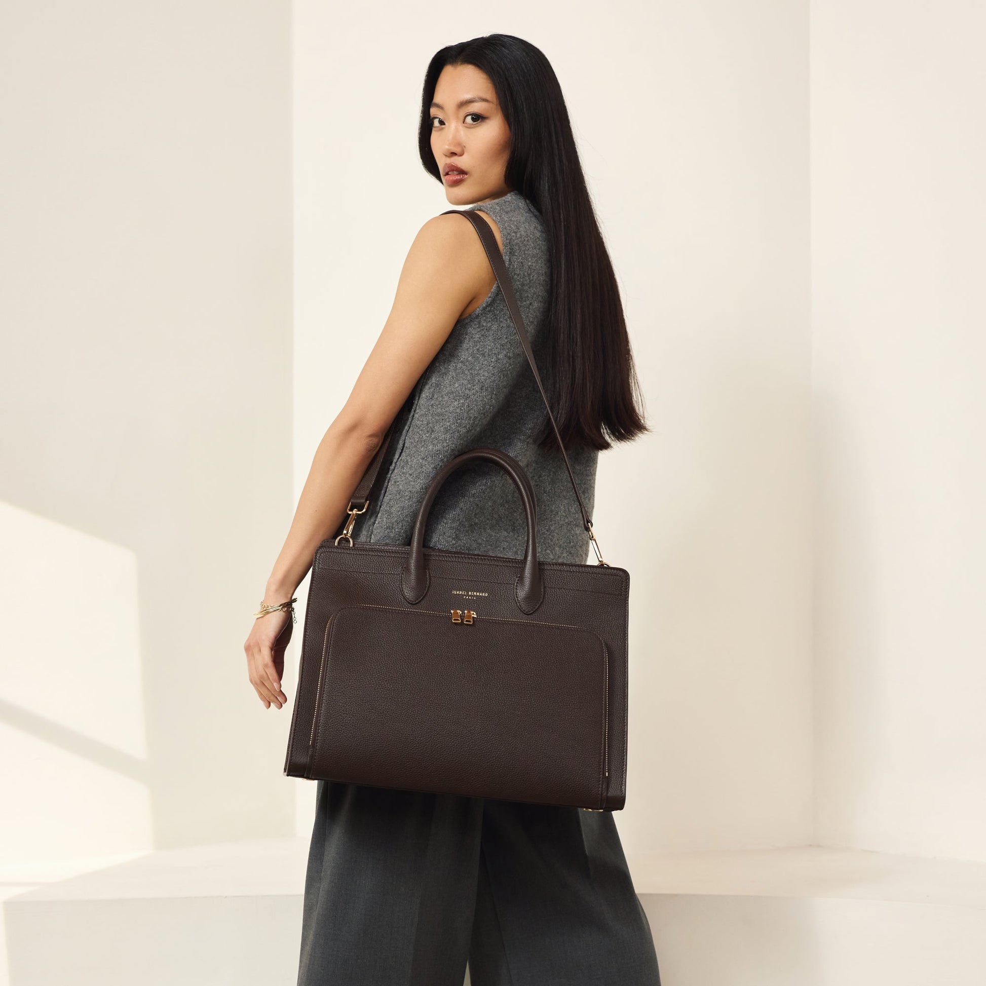Honoré Nadine brown calfskin leather handbag with laptop compartment - - Isabel Bernard