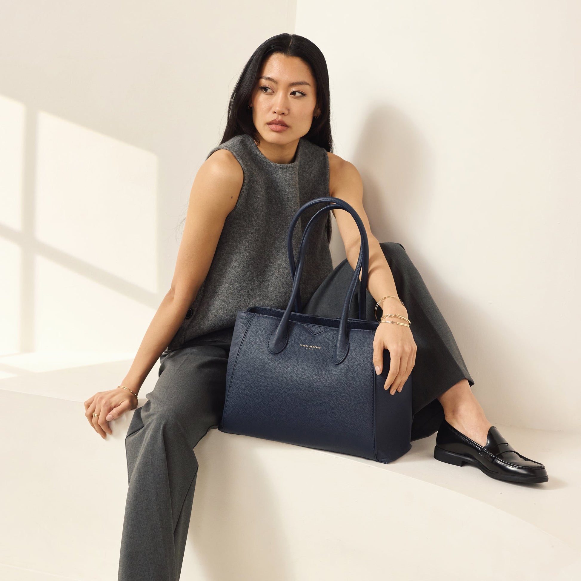Honoré Cloe blue calfskin leather handbag - - Isabel Bernard