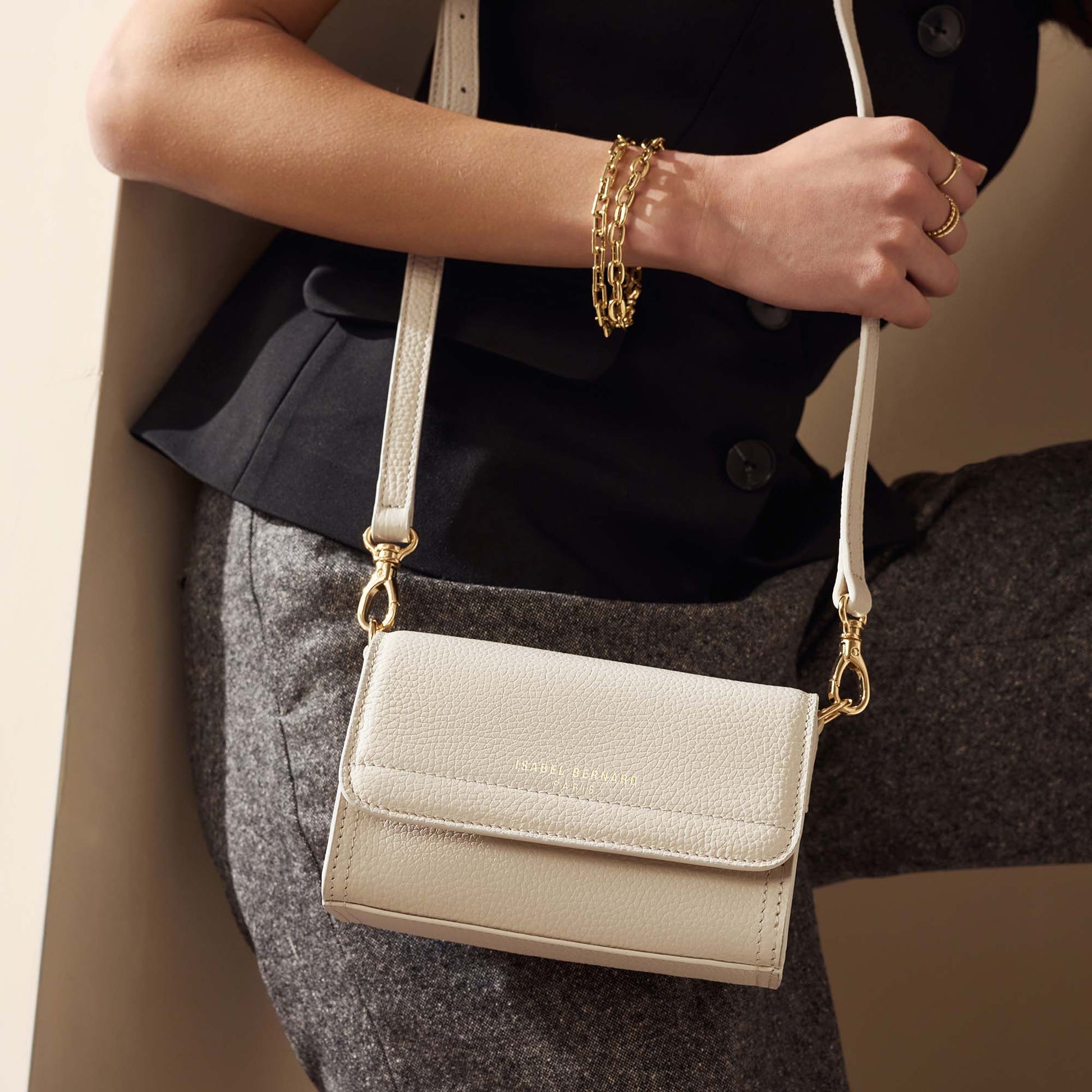 Femme Forte Kim cream calfskin leather crossbody bag -  - Isabel Bernard