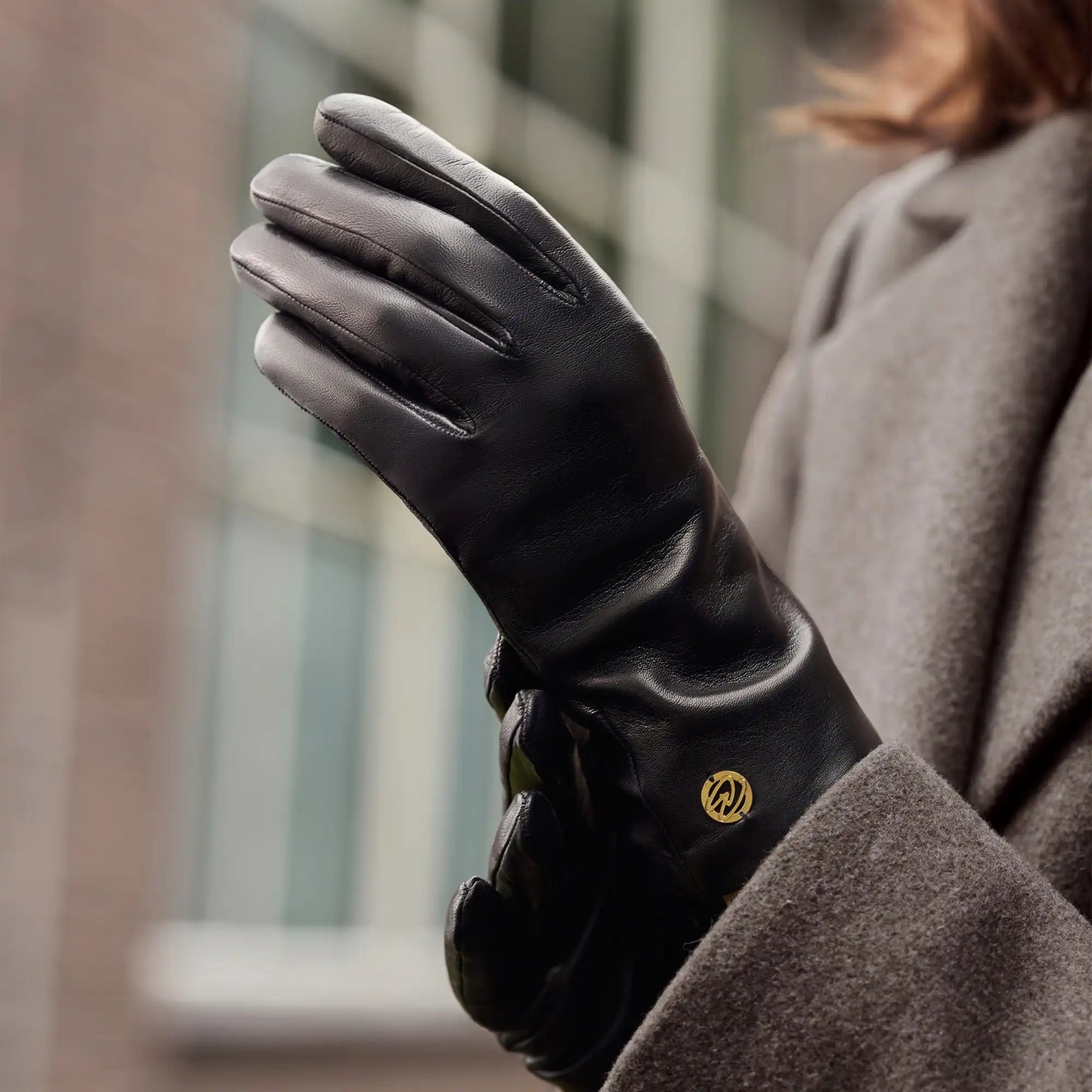 Honoré Eleanor black goatskin leather gloves -  - Isabel Bernard