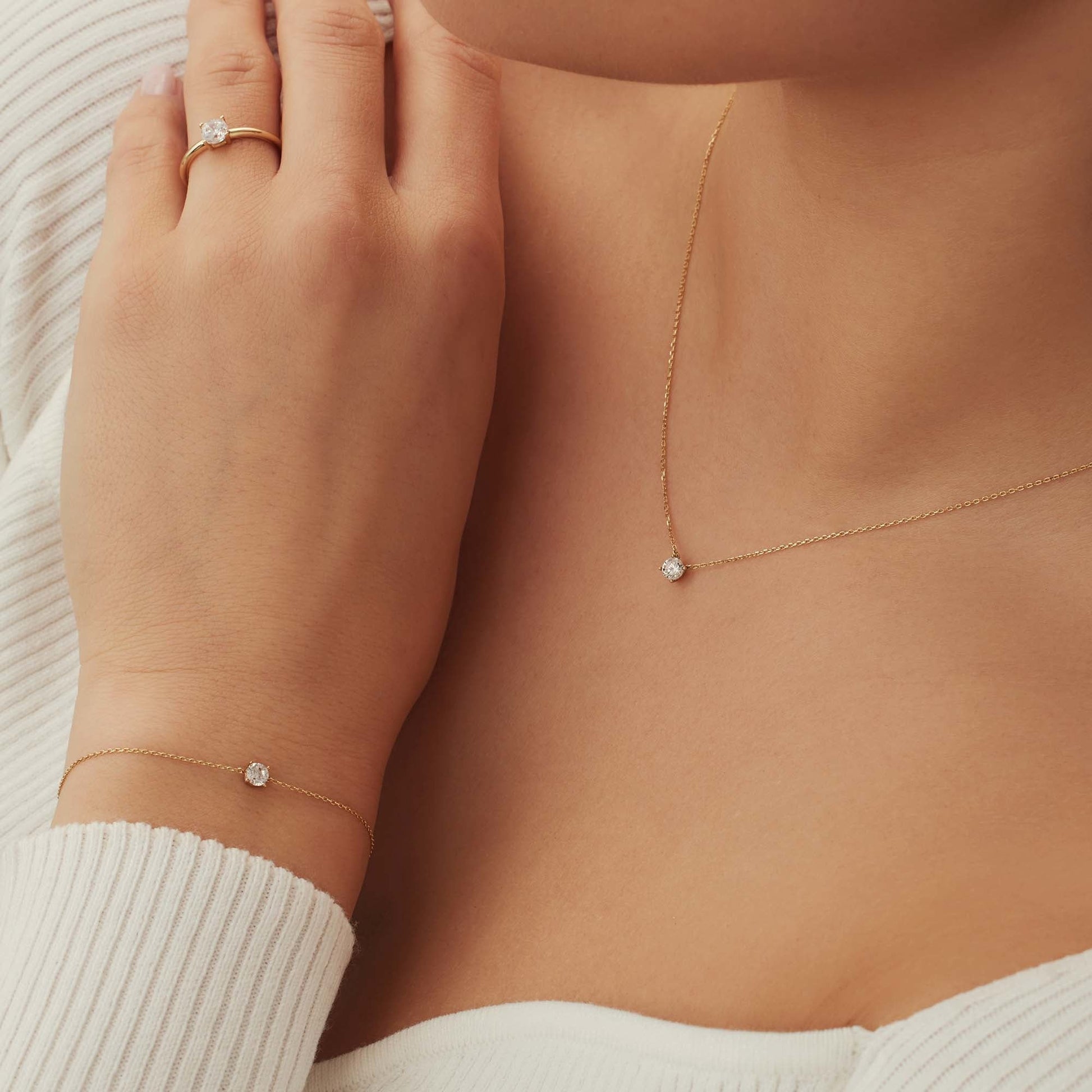 Cadeau d'Isabel 14 karat gold necklace and bracelet with zirconia stone gift set - - Isabel Bernard