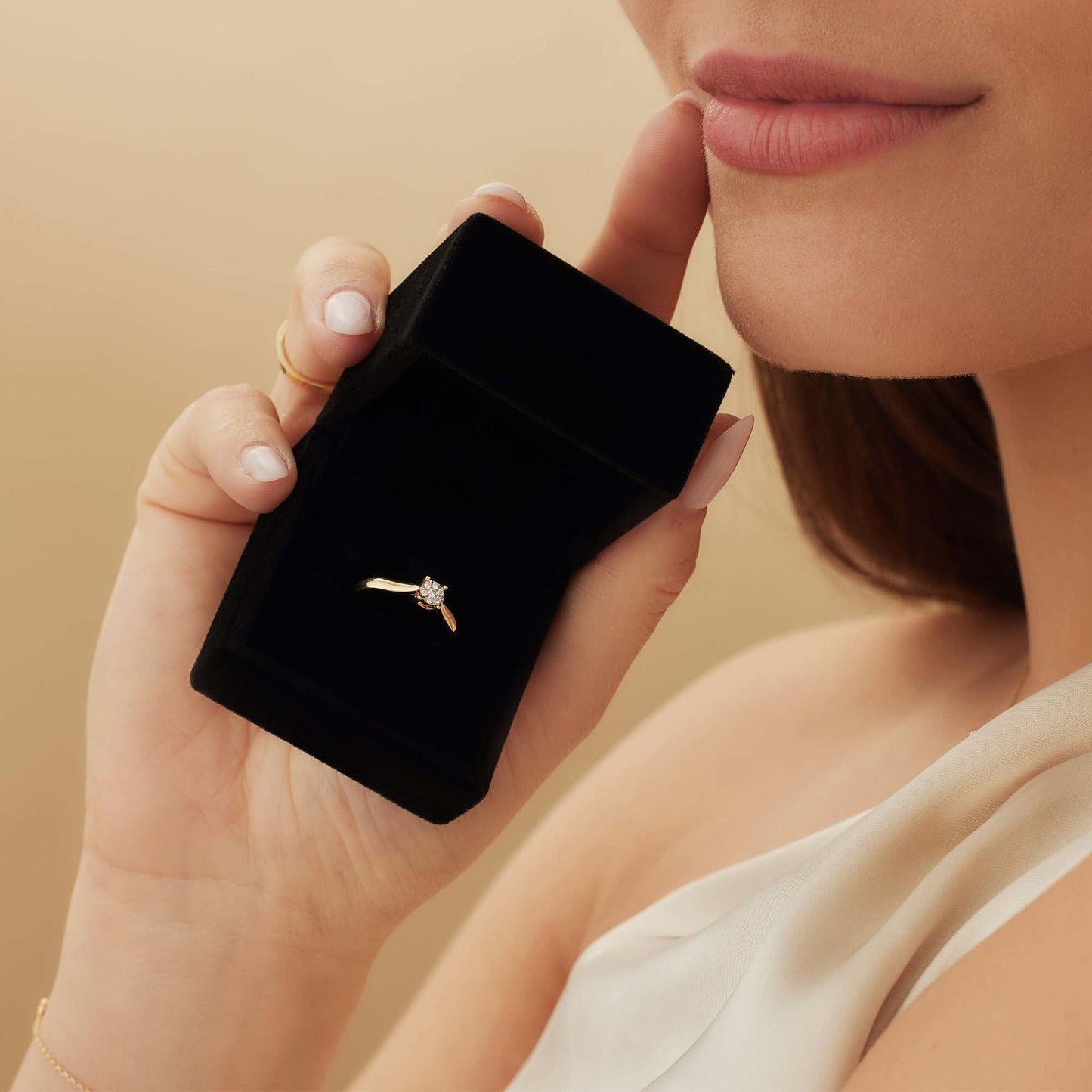 Cadeau d'Isabel black luxury ring box -  - Isabel Bernard