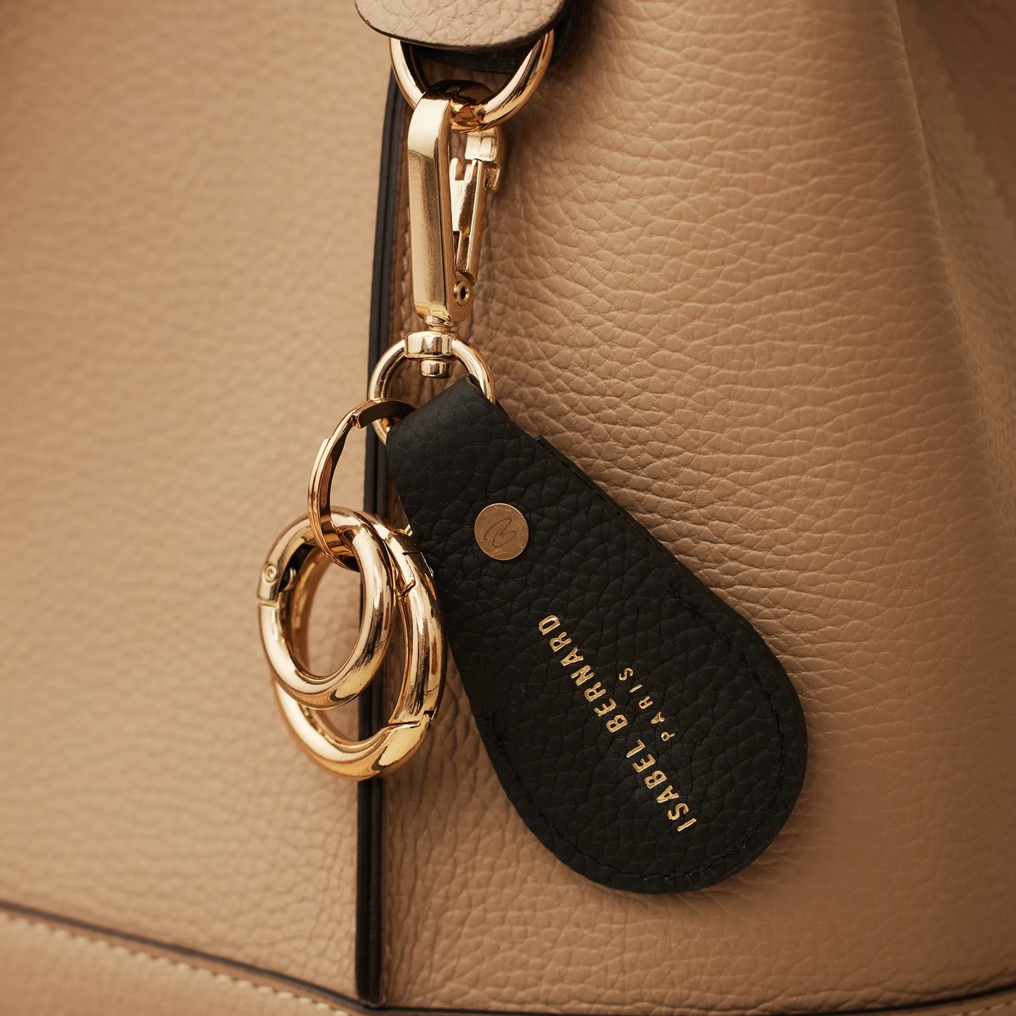 Honoré Filou black calfskin leather Airtag key ring -  - Isabel Bernard