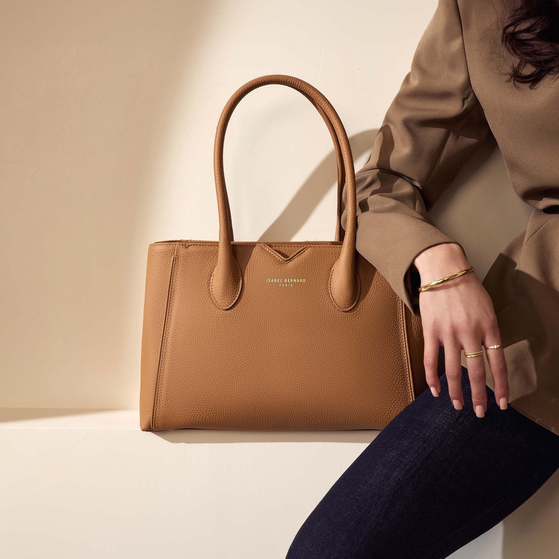 Honoré Cloe Midi camel calfskin leather handbag -  - Isabel Bernard