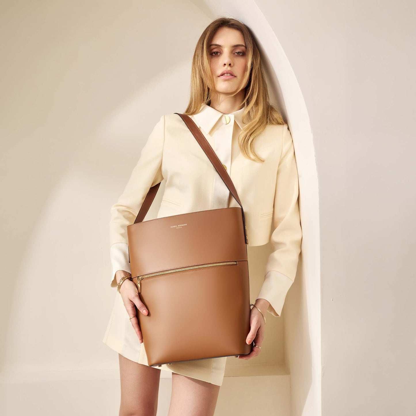 Honoré Flora camel calfskin leather shoulder bag with laptop compartment -  - Isabel Bernard