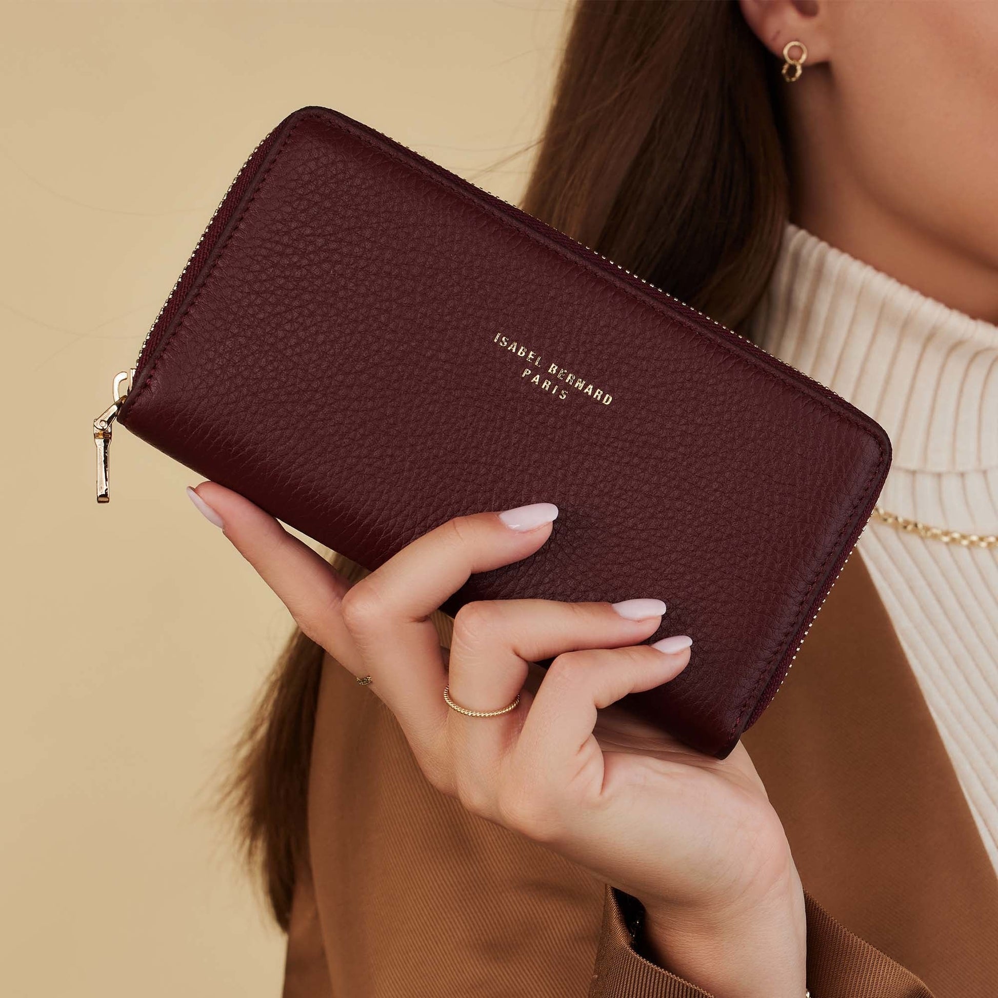 Honoré Léa bordeaux red calfskin leather zipper wallet -  - Isabel Bernard