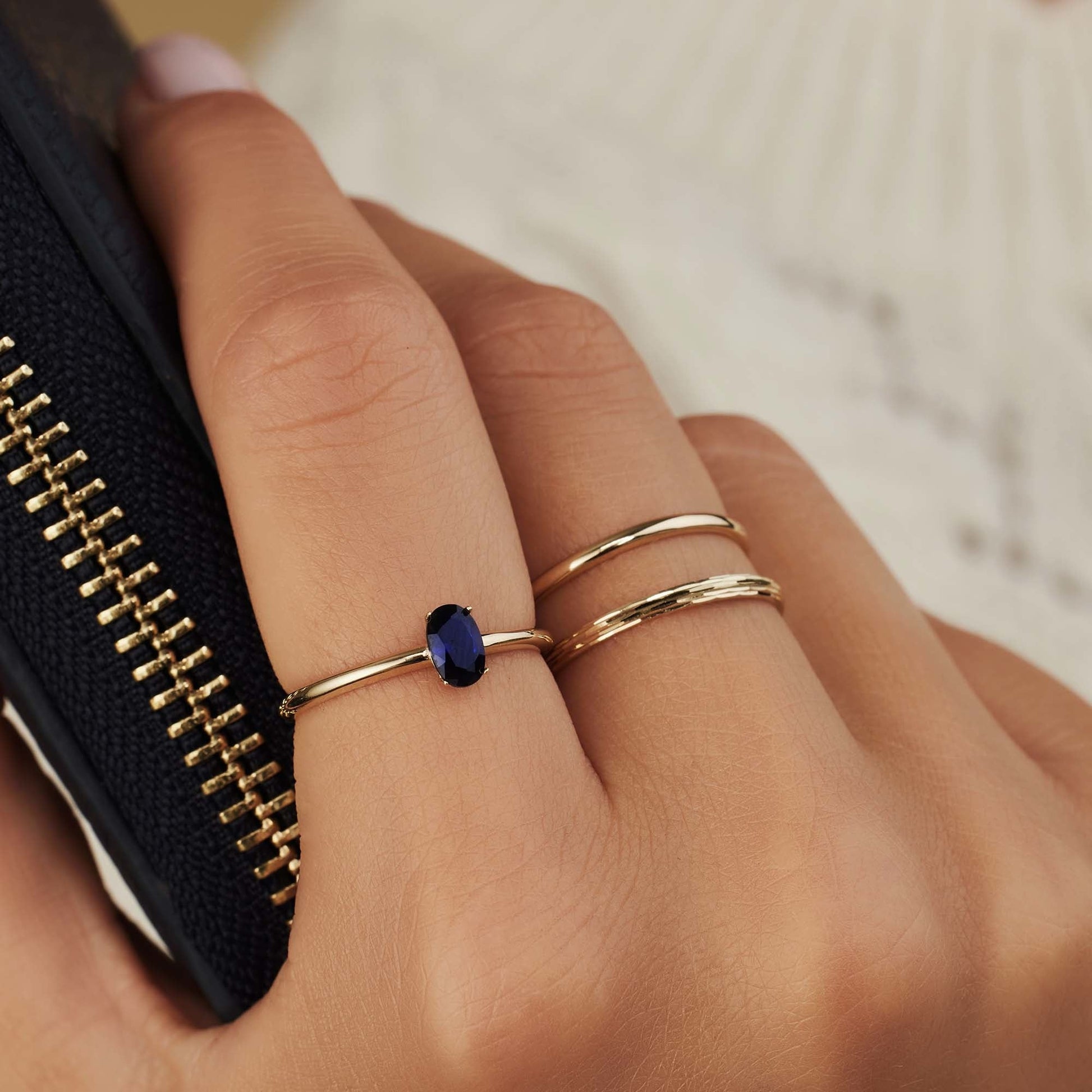 Baguette Nila 14 karat gold ring with blue zirconia stone -  - Isabel Bernard