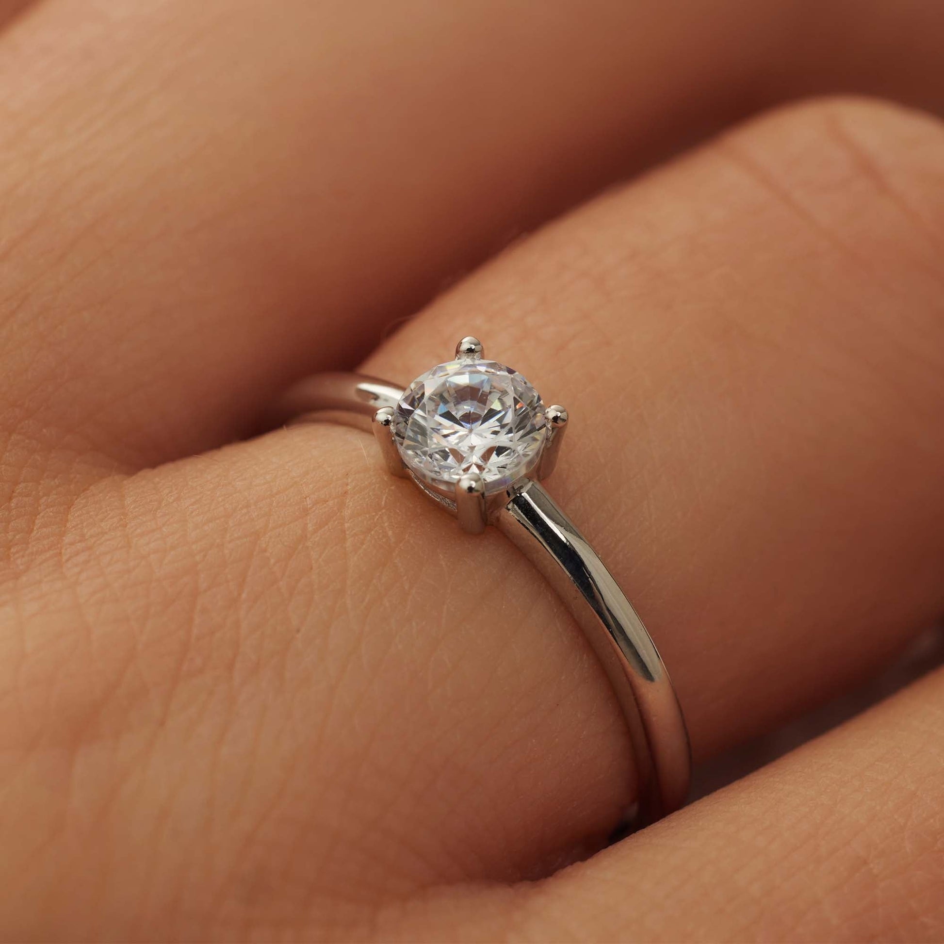 Saint Germain de Buci 14 karat white gold ring with zirconia stone -  - Isabel Bernard