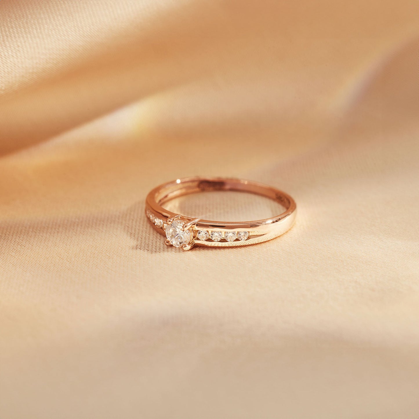 La Concorde Estee 14 karat rose gold ring zirconia stones -  - Isabel Bernard