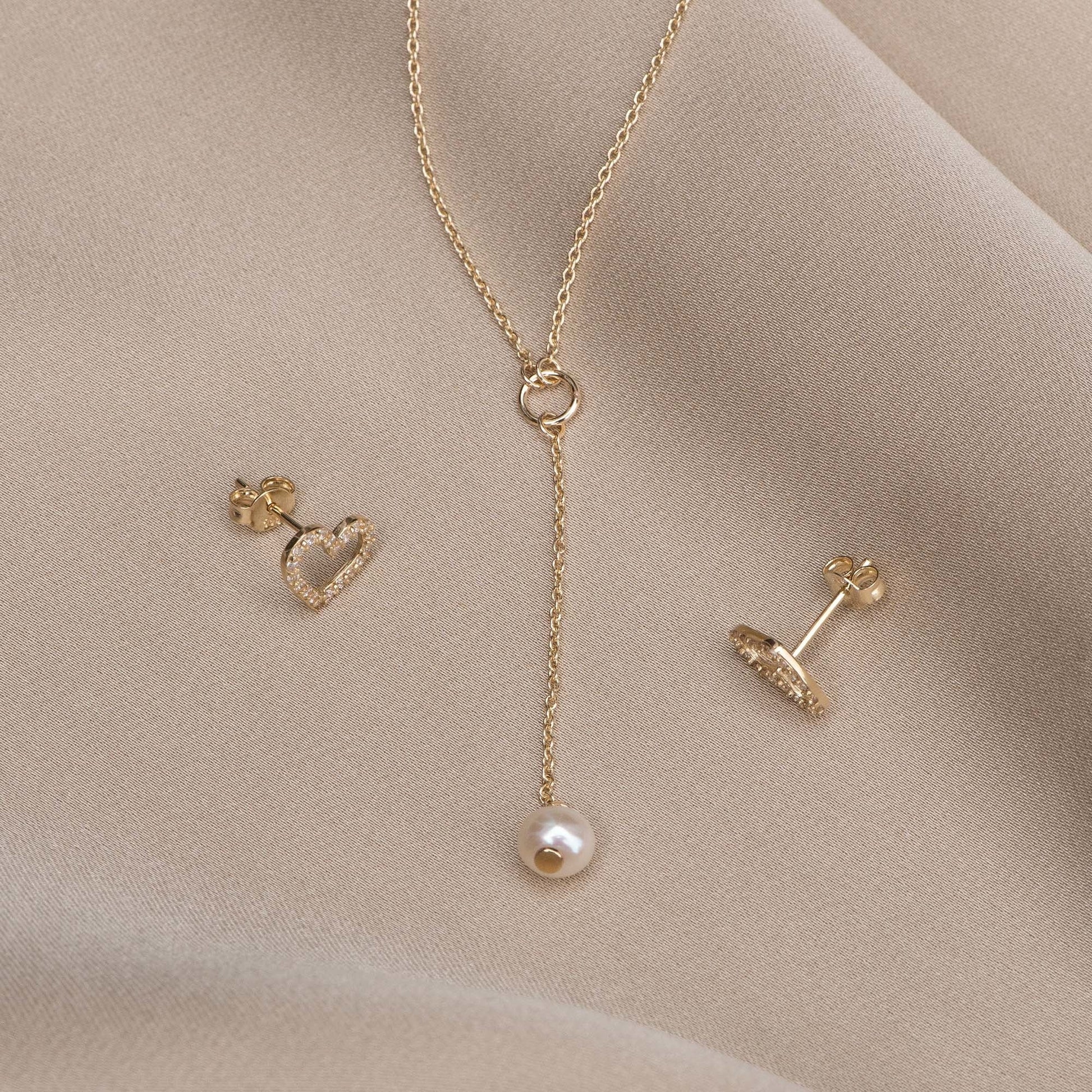 Belleville Luna 14 karat gold necklace with freshwater pearl -  - Isabel Bernard