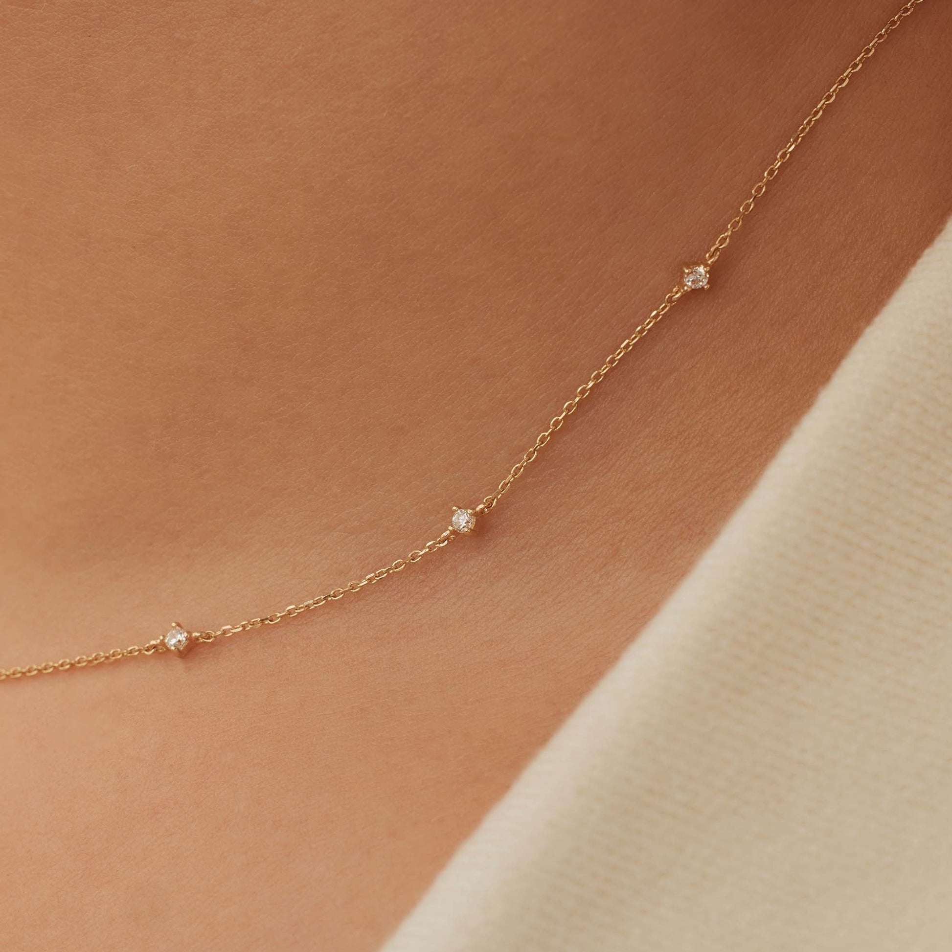 Rivoli Esmée 14 karat gold necklace with zirconia stones -  - Isabel Bernard