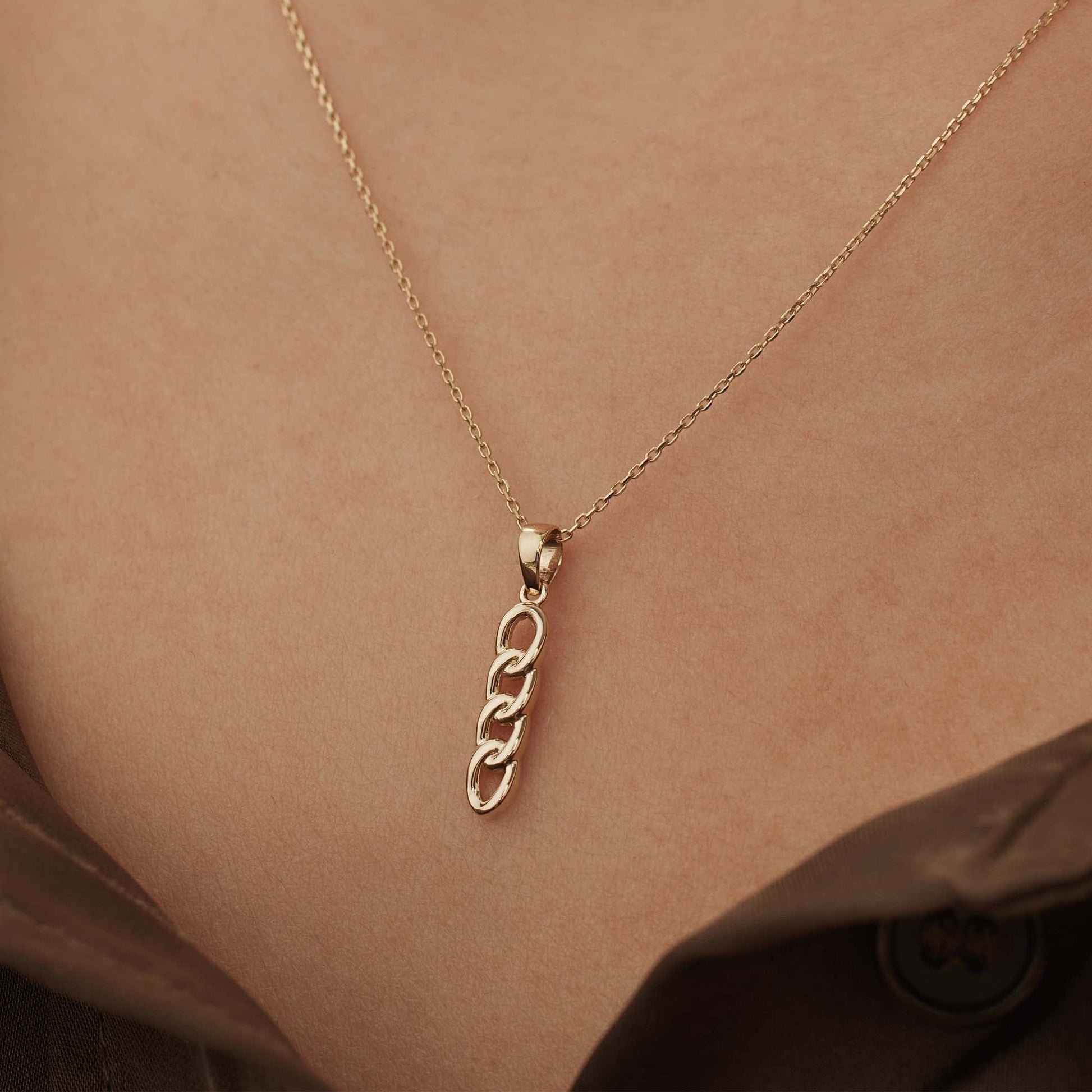 Le Marais Règine 14 karat gold necklace with chains -  - Isabel Bernard