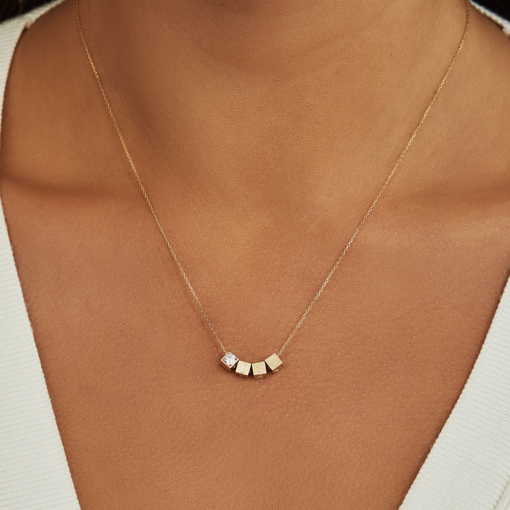 Cadeau d'Isabel 14 karat gold cube charm with zirconia stone and gold necklace gift set - - Isabel Bernard