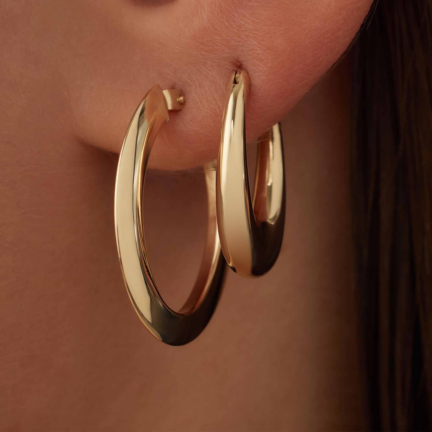Rivoli Lila 14 karat gold hoop earrings -  - Isabel Bernard