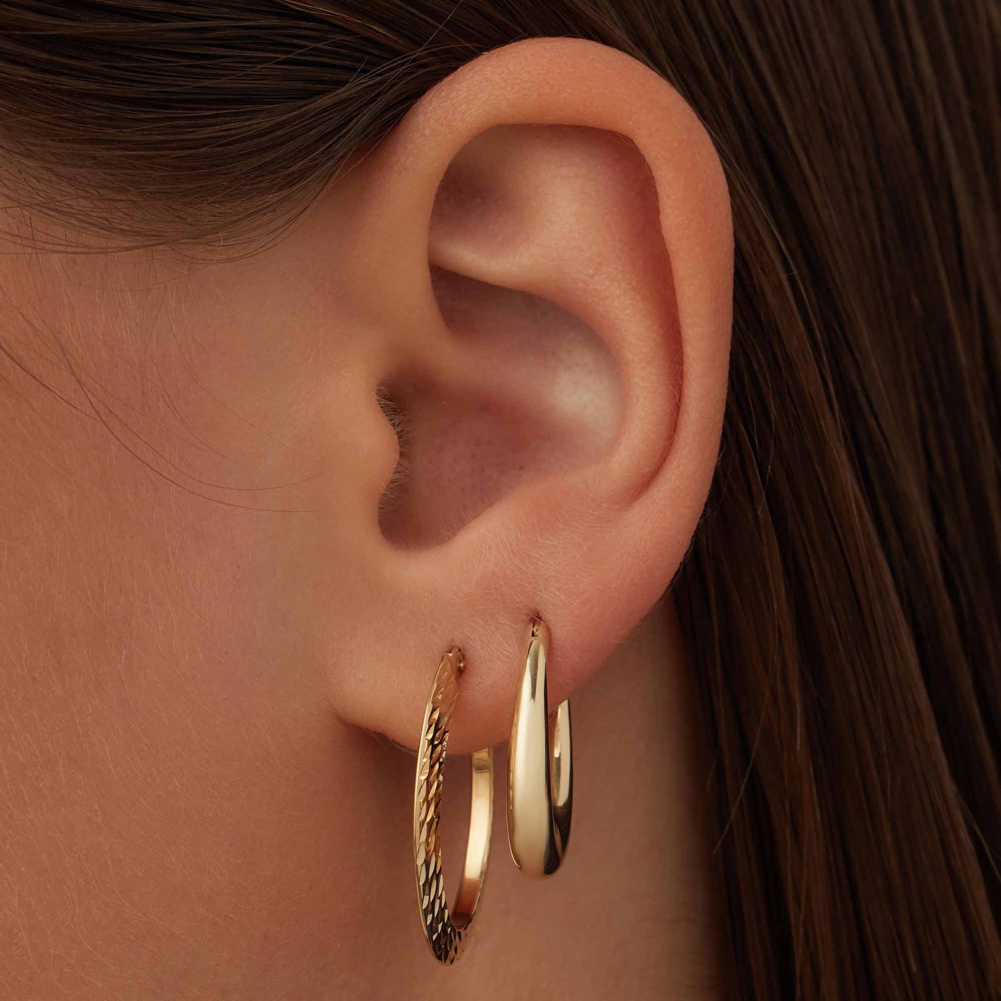 Rivoli Lily 14 karat gold hoop earrings -  - Isabel Bernard