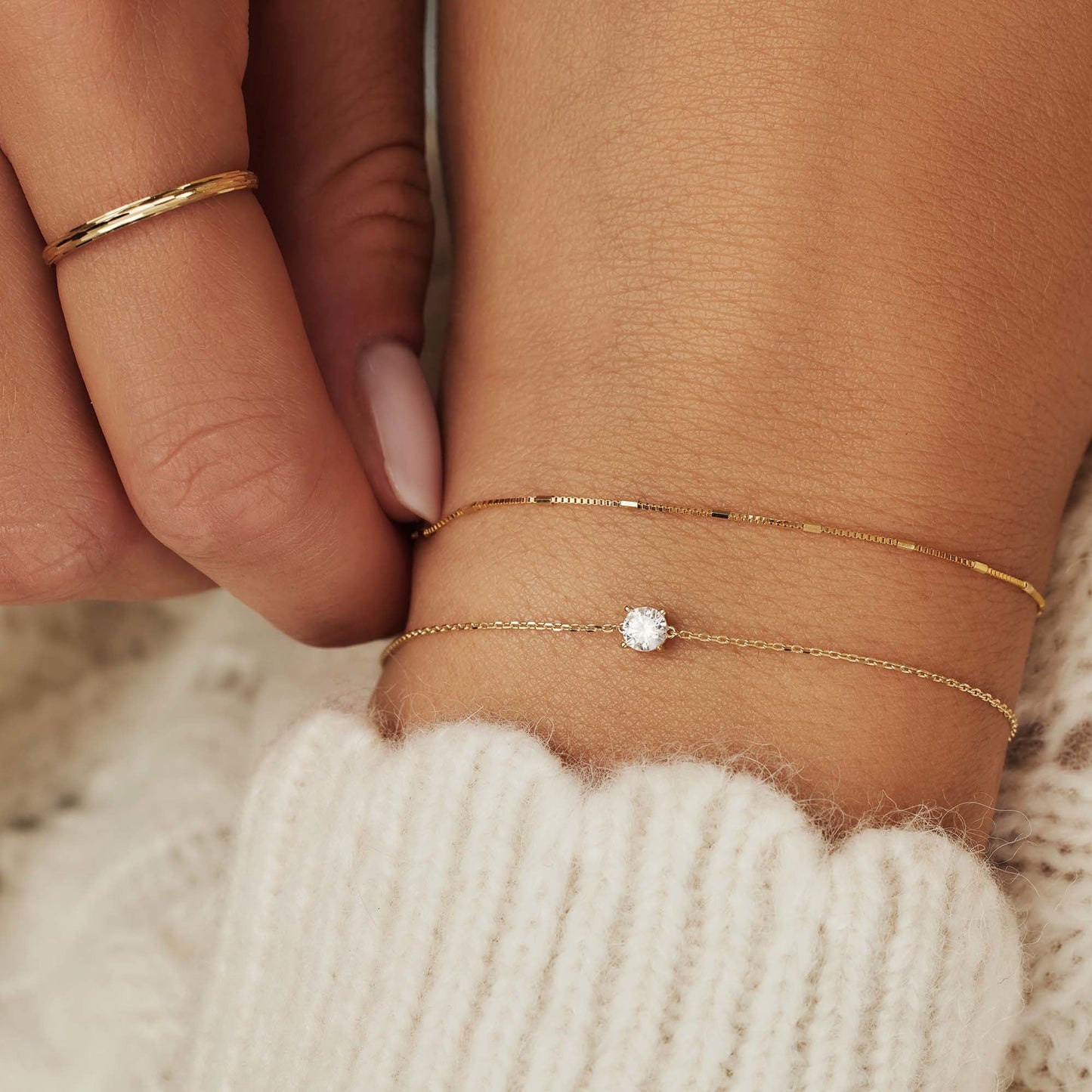 Le Marais Isabeau 14 karat gold bracelet with zirconia stone -  - Isabel Bernard