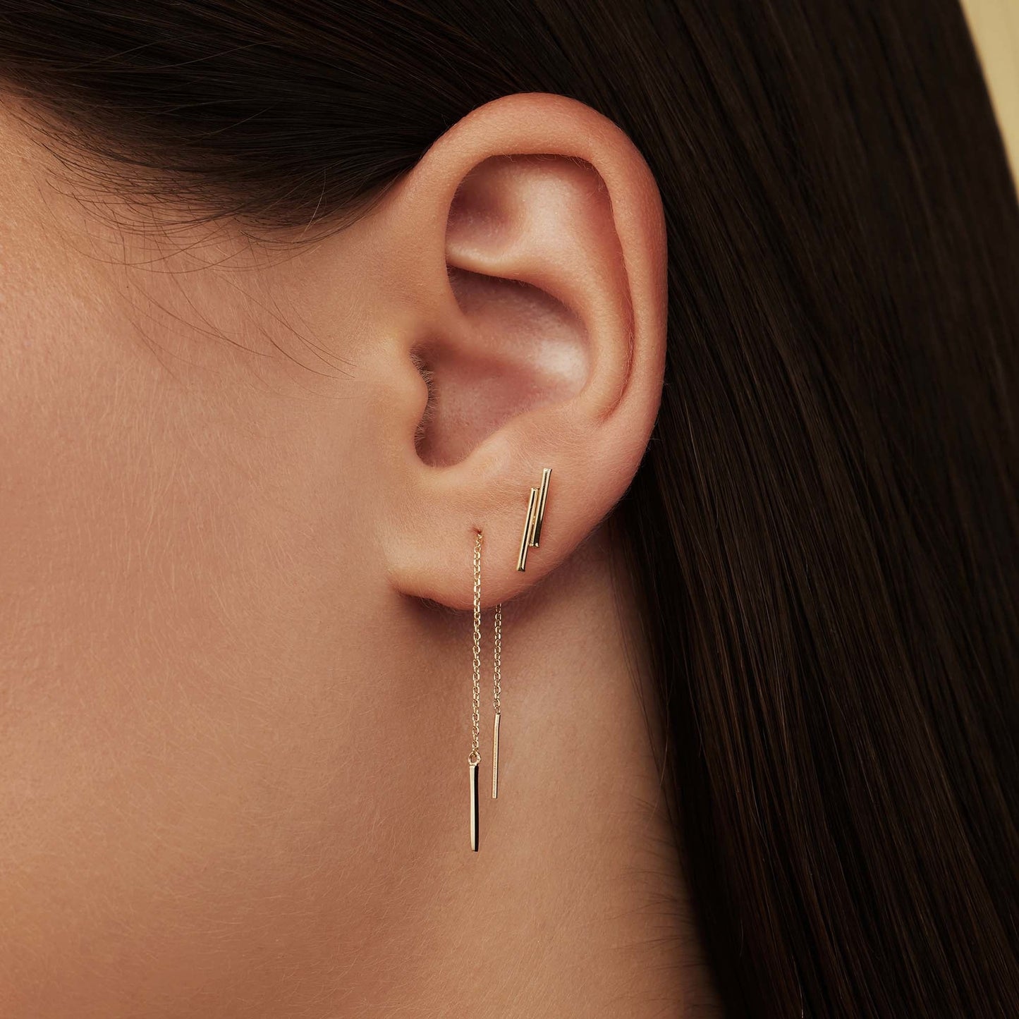 Monceau Jade 14 karat gold ear studs with rods -  - Isabel Bernard