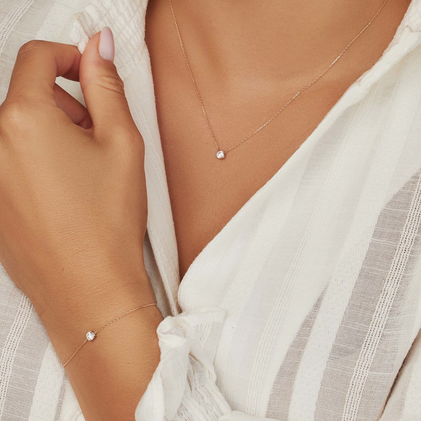 Cadeau d'Isabel 14 karat rose gold necklace and bracelet with zirconia stone gift set - - Isabel Bernard