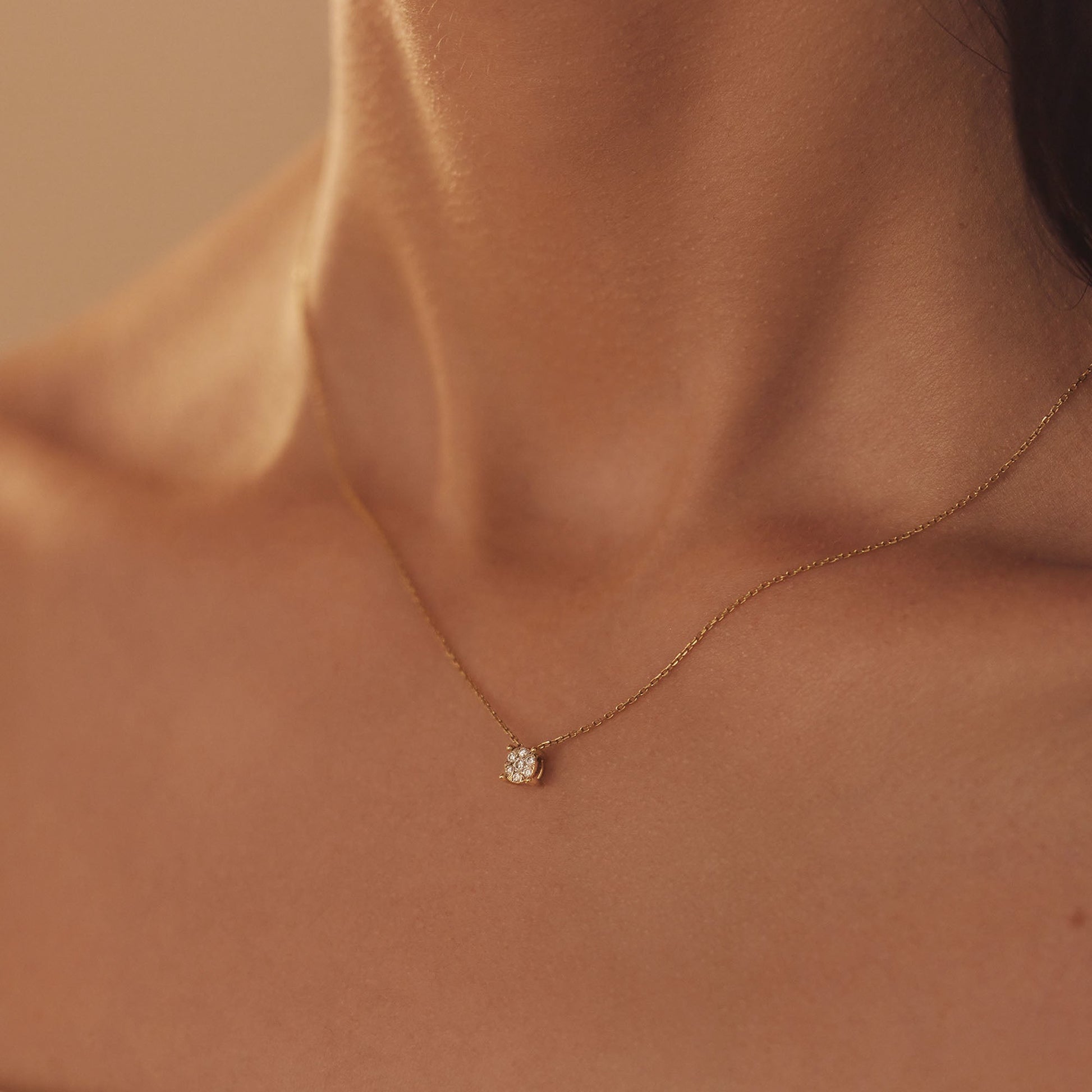 De la Paix Hanaé 14 karat gold necklace with diamond 0.08 carat -  - Isabel Bernard