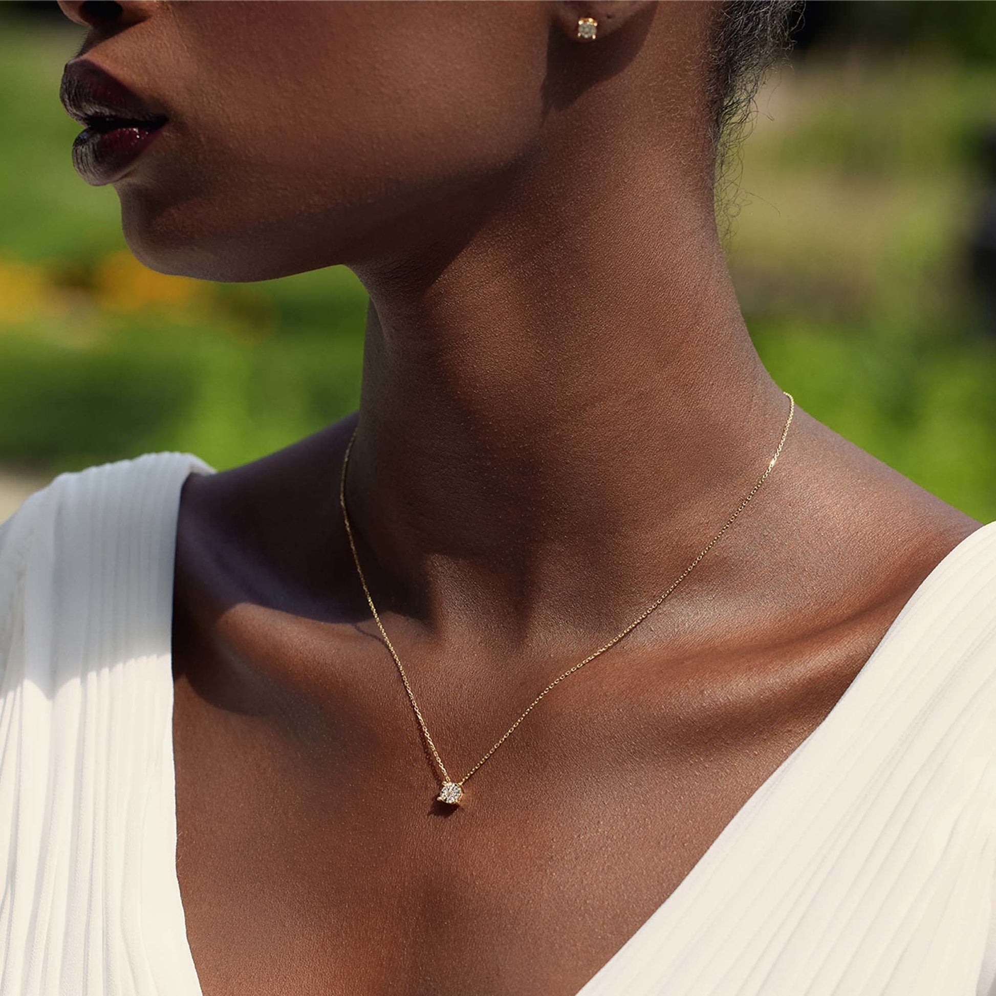 De la Paix Hanaé 14 karat gold necklace with diamond 0.14 carat -  - Isabel Bernard