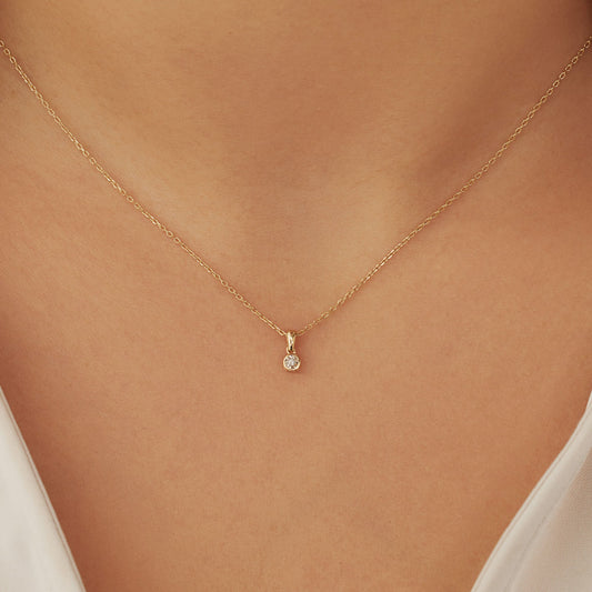 De la Paix Inaya 14 karat gold necklace with diamond 0.01 carat -  - Isabel Bernard